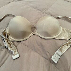 Calvin Klein Push-up Underwire Plunge Bra 34B *20% OFF if you buy 4 items I sell
